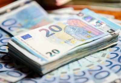 انحسار مخاوف الحرب التجارية يصعد بالأسهم الأوروبية