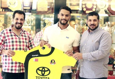 يد الأهلي تتعاقد مع الدولي عبدالقادر