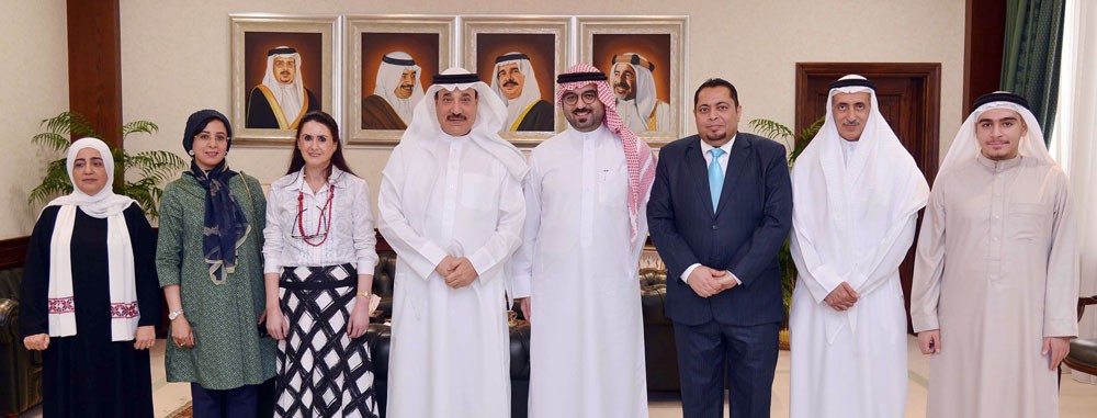 وزير العمل والتنمية الاجتماعية يلتقي بالفريق المؤسس لجمعية أصحاب المؤسسات الصحية الخاصة