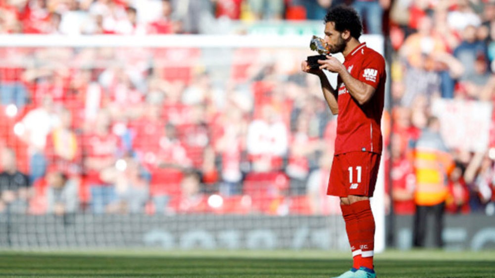 ليفربول يقطع الطريق على ريال مدريد ويمدد عقد صلاح