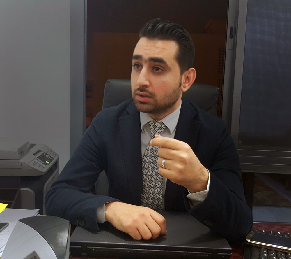 المحكمة تنتصر لأب ضد ابنه وزوجته الذين حاولا طرده من شقته