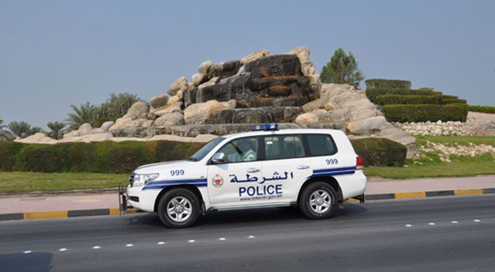 "شرطة المحرق" : القبض على امرأة من جنسية عربية غافلت آسيويين وسرقت منهما مبالغ مالية