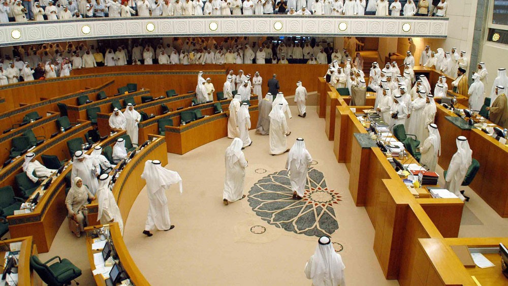 الكويت.. حكم بالسجن 3 سنوات للمتهمين باقتحام مجلس الأمة