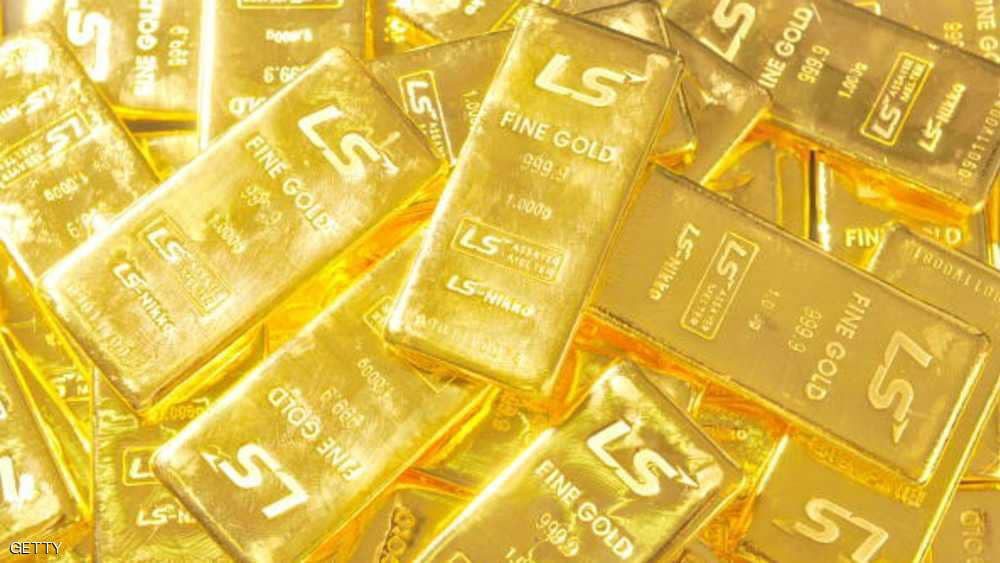 الذهب في أدنى مستوياته خلال عام