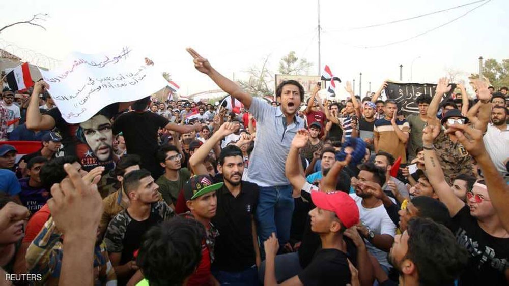 قتيل بتظاهرات جنوب العراق.. و"مكافحة الشغب" تتدخل في بغداد