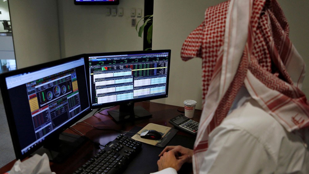 مؤشر الأسهم السعودية ينهي الجلسة بتراجع طفيف