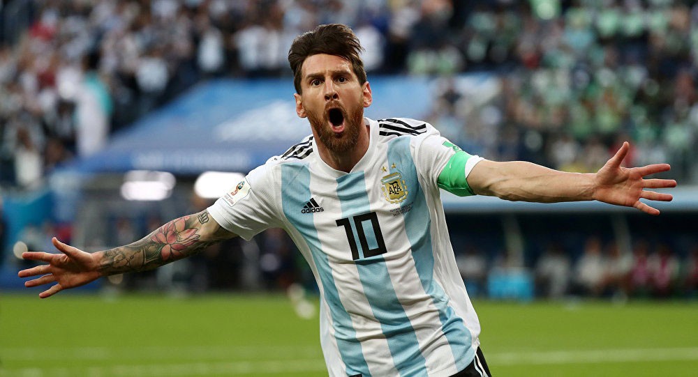 برشلونة يتحدث عن رحيل ميسي على طريقة رونالدو