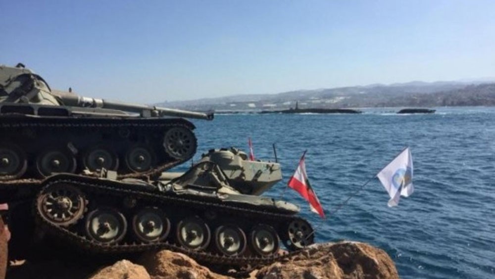 دبابات في بحر لبنان.. والمدافع صوب فلسطين