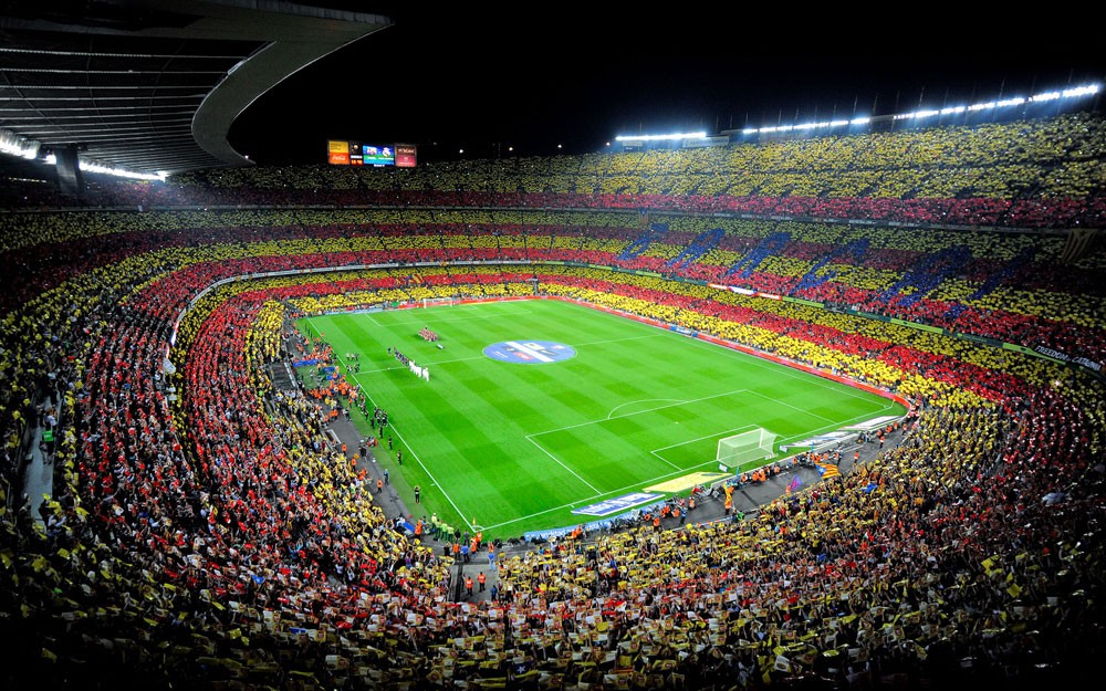 برشلونة يقرر تغيير اسم ملعبه العام المقبل !
