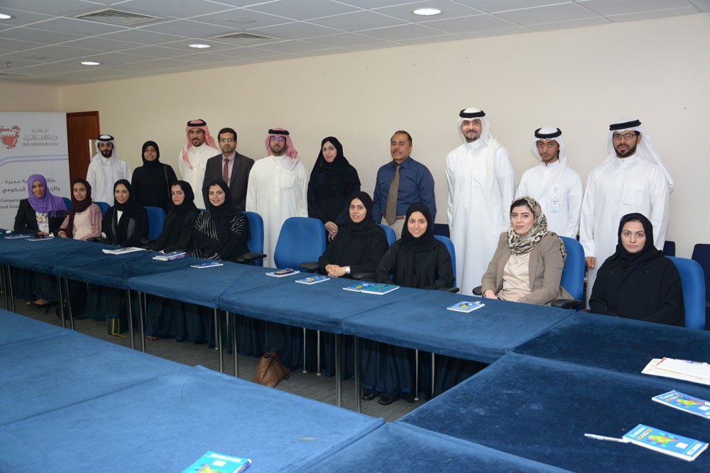 "الخدمة المدنية" يجتمع بشاغلي مجموعات إعادة هندسة العمليات وممثلي الجهات الحكومية
