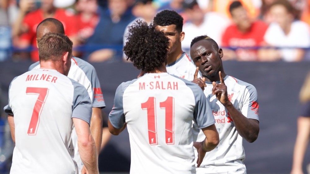 خلاف صلاح مع ماني يهدد بحرمانه من تنفيذ ركلات الجزاء