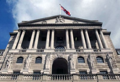بنك انكلترا يرفع معدلات الفائدة 25 نقطة إلى 0.75%