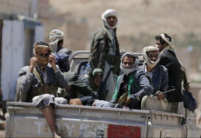 الحوثيون ينفذون حملة اعتقالات تطال شباباً في صنعاء