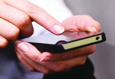 شتمت ابنة عمتها في "واتساب" والقاضي يسجنها 10 أيام
