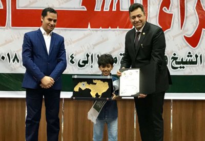 أصغر غواص سعودي "يتنفس رقماً قياسياً" تحت الماء