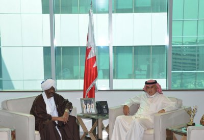 الزياني يستعرض مع السفير السوداني تعزيز التعاون في المجالات الاقتصادية والاستثمارية