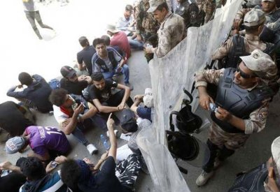 العراق.. مظاهرات مستمرة ومسؤولون إلى "تحقيق النزاهة"