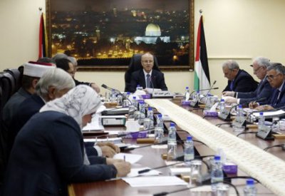 مجلس الوزراء الفلسطيني يحذر من مخططات تصفية القضية الفلسطينية