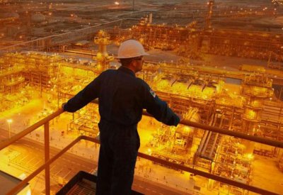 أرامكو.. مشروع جازان للكهرباء والغاز بـ 8 مليارات دولار