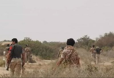 ‏‫الجيش اليمني يخوض معارك عنيفة مع الحوثيين في حجة