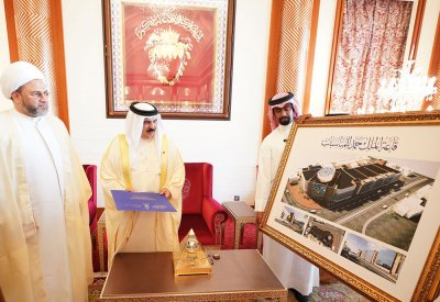 جلالة الملك المفدى يستقبل رئيسي مجلسي الأوقاف السنية والجعفرية