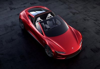 Tesla تشكل فريقًا للتفاوض على صفقة تحويلها لشركة خاصة