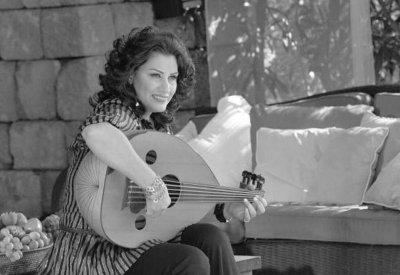 الفنانة العراقية سحر طه تخسر معركتها مع السرطان