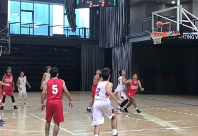 منتخب الناشئين السلاوي يصل دبي للمشاركة في البطولة الخليجية