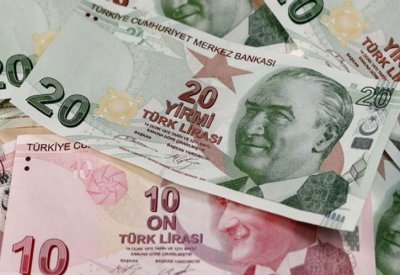 الليرة التركية تواصل الهبوط