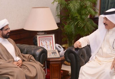  حميدان يبحث مع النائب العصفور تلبية احتياجات المواطنين من الخدمات التنموية وتوظيف الشباب في سوق العمل