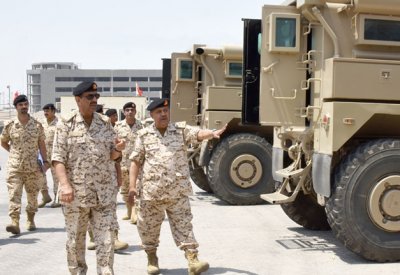 معالي القائد العام لقوة دفاع البحرين يقوم بزيارة تفقدية لعدد من الوحدات