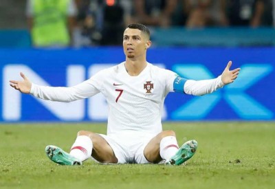 مدرب البرتغال يكشف سر استبعاد رونالدو