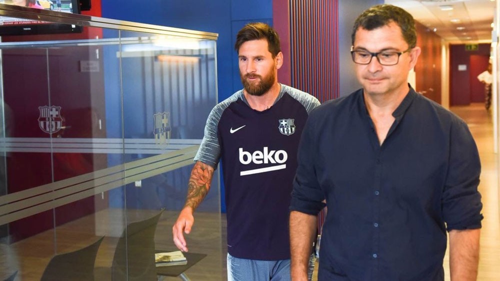 ميسي ينهي إجازته ويعود إلى تدريبات برشلونة