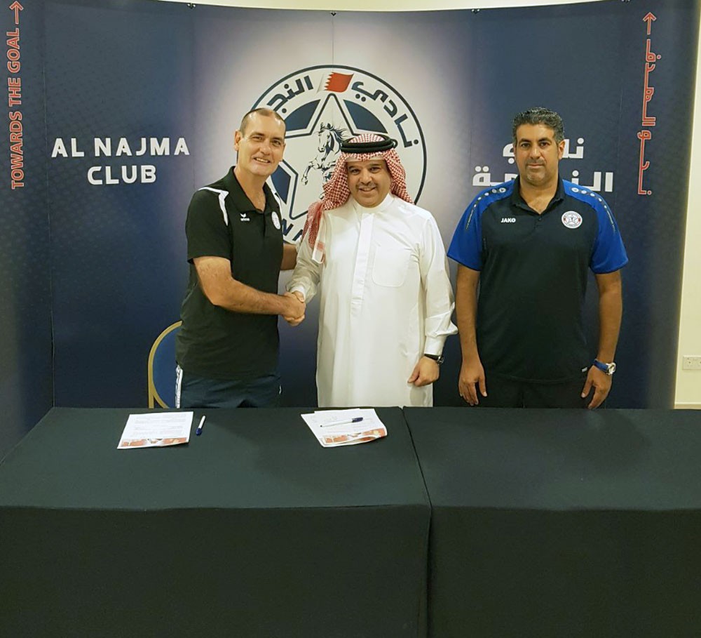 مشعل تركي مدربا لطائرة النجمة وبرازيلي مساعدا له