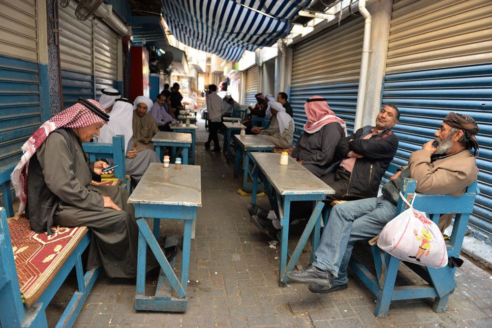 المقاهي الشعبية ضمن خطّة الثقافة في البحرين