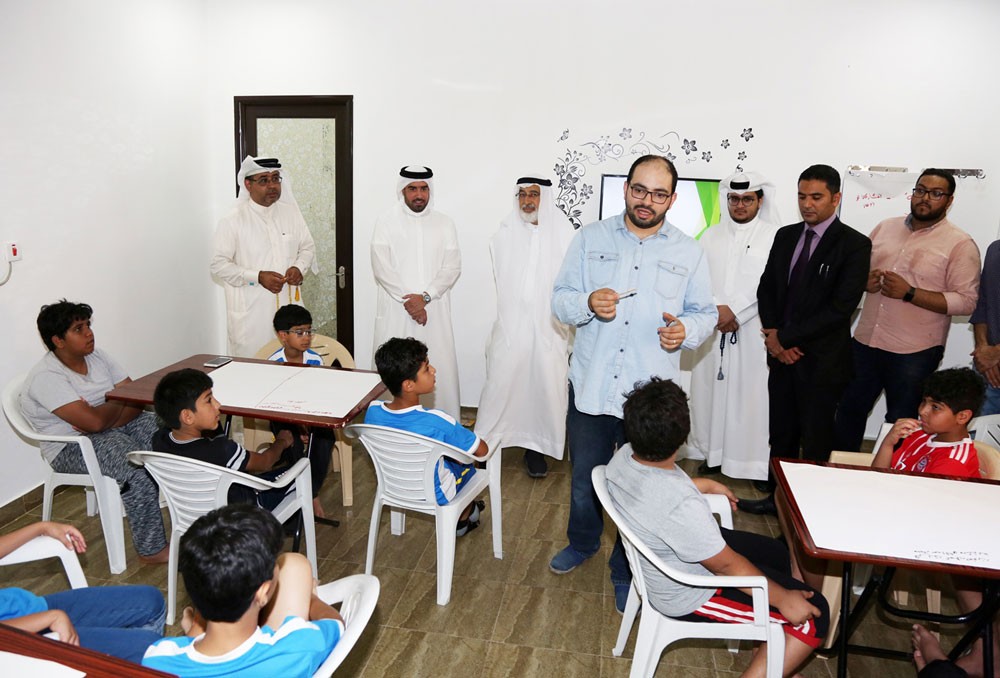 عيسى بن علي: إدماج النشء والشباب في البرامج الصيفية يسهم في استثمار قدراتهم