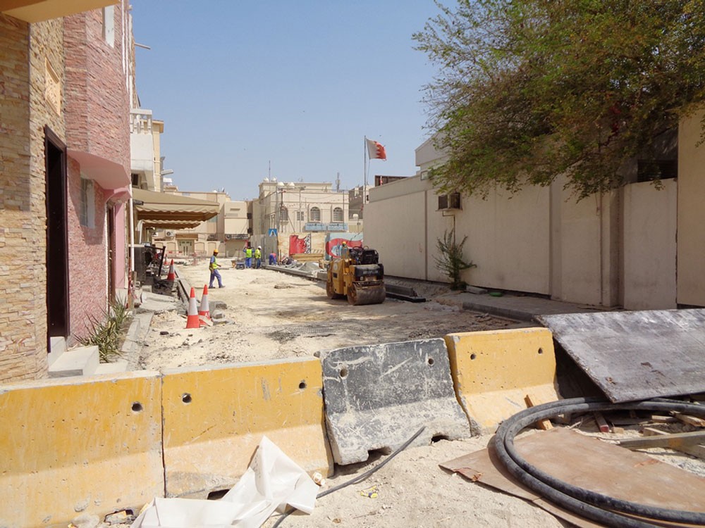 الأشغال تبدأ العمل في مشروع تطوير مجمع 216 بحالة بوماهر