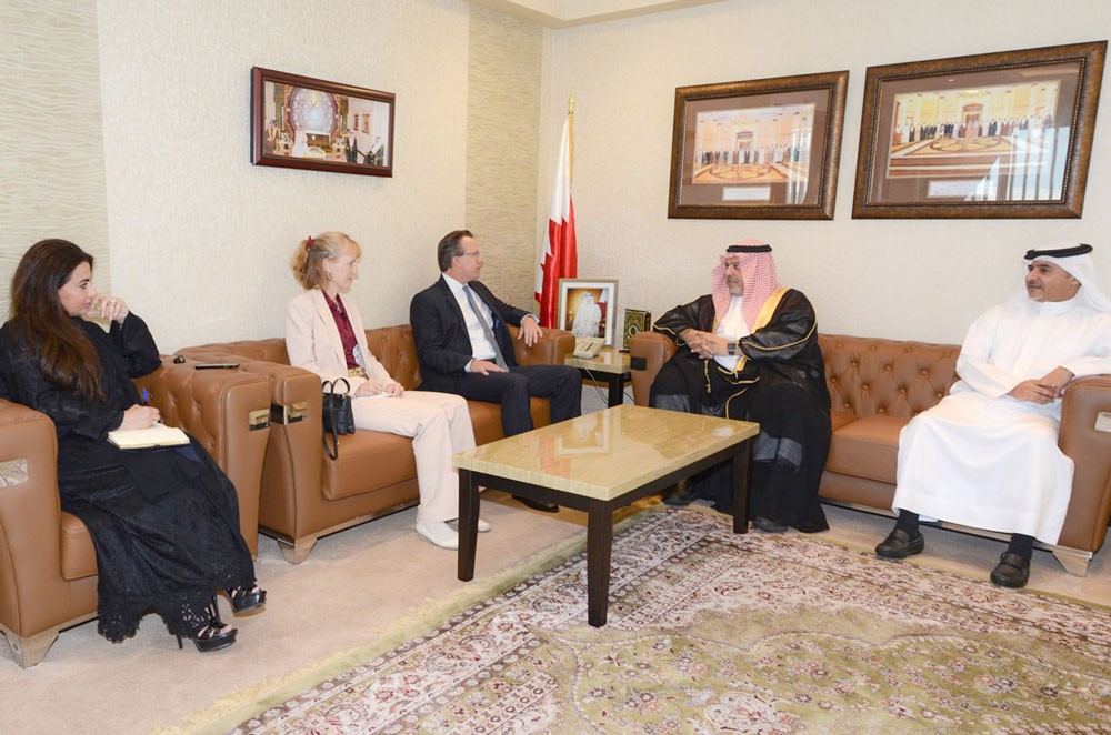 وزير العدل يشيد بمستوى علاقات الصداقة المتميزة القائمة بين البحرين والولايات المتحدة