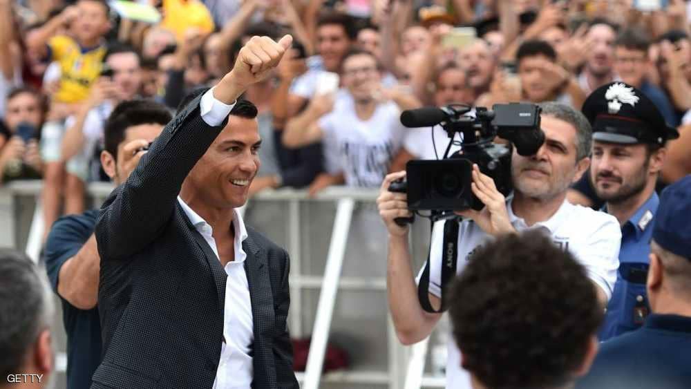 بلدة بأكملها تحضر أول مباراة لرونالدو مع يوفنتوس