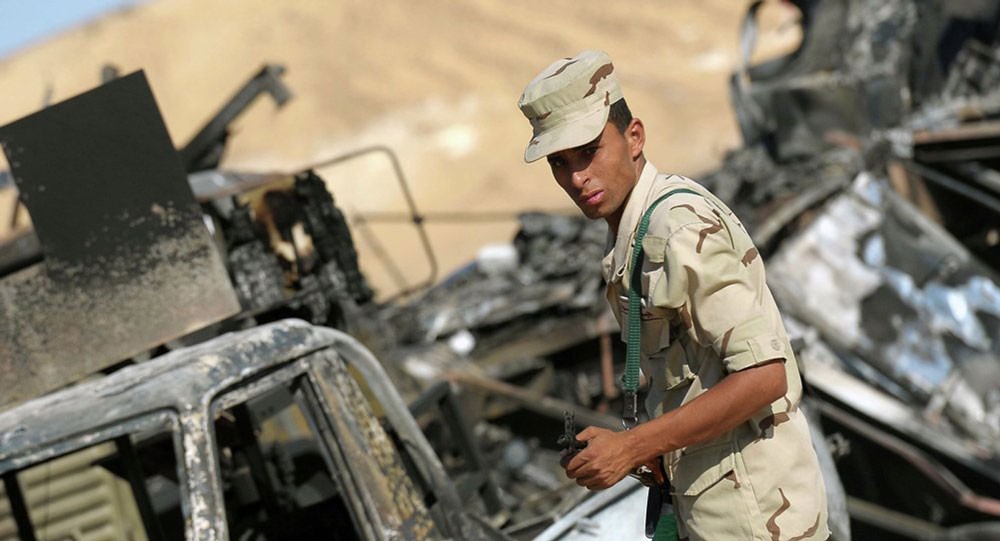 مقتل 12 مسلحا في مداهمات لقوات الأمن المصرية بالعريش