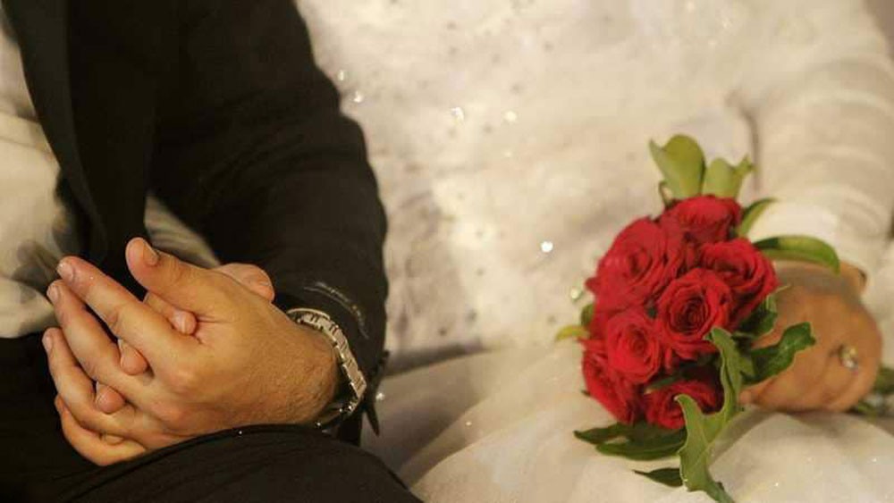 دراسة تحذّر من "خطورة الزواج" على الصحة