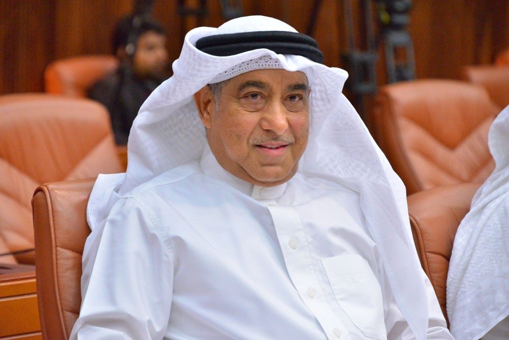 بن حميد يطالب "البلديات" بالحفاظ على ساحل كرباباد كواجهة بحرية