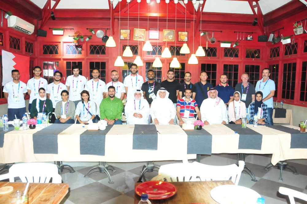 علي بن عبدالله يشيد بتطور وتميز مستوى الرماية الآسيوية في الأسياد 