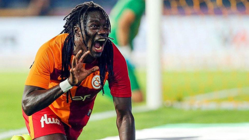 الجابر يعلن اتفاق الهلال مع الفرنسي غوميز