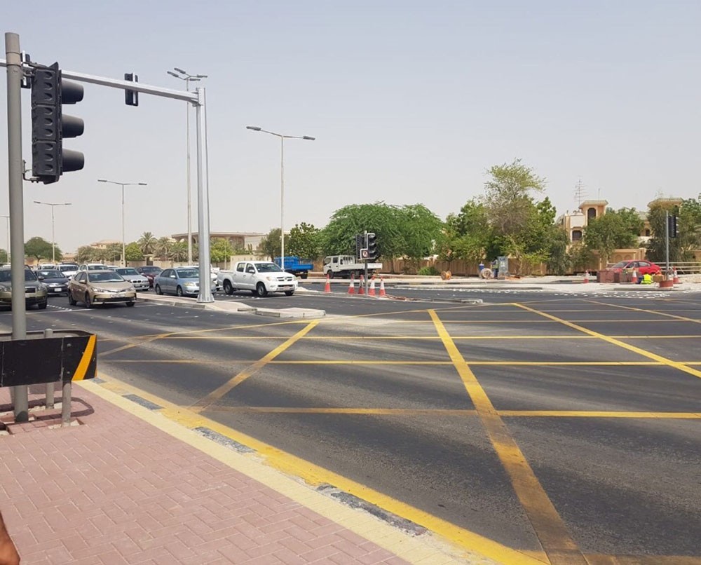 خلف: الانتهاء من مشروع إضافة مسار للانعطاف يسارًا من شارع الرفاع إلى شارع المحرق