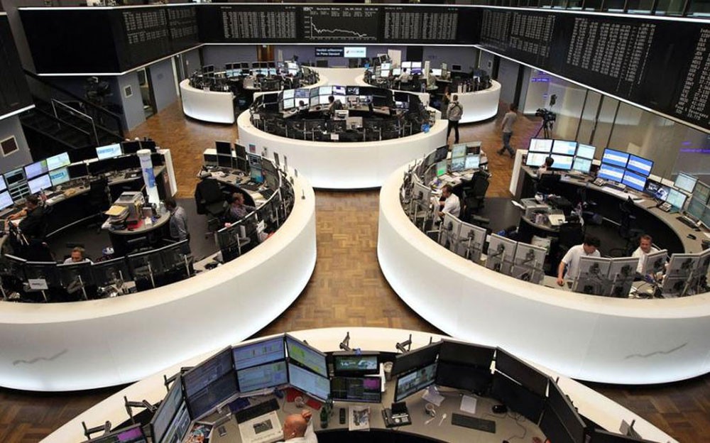 السيارات تقود مكاسب أسهم أوروبا وسط تفاؤل بشأن اتفاق نافتا