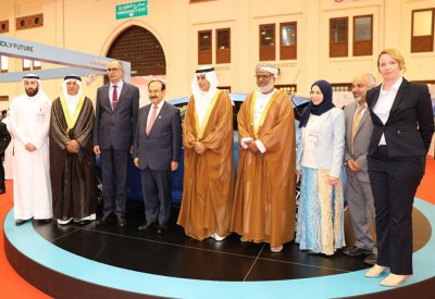 وزير الصناعة يفتتح مؤتمر ومعرض الابتكار في التنقل المستدام