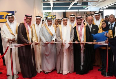 أفتتح معالي الشيخ خالد بن عبد الله أكبر معارض ايكيا على مستوى المنطقة