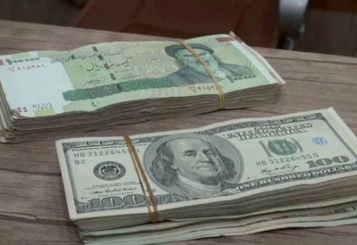 إيران في مهب الدولار.. الريال ينهار ويصل إلى مستوى قياسي