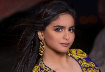 القصة الكاملة لفيديو حلا الترك بعد مرض والدها